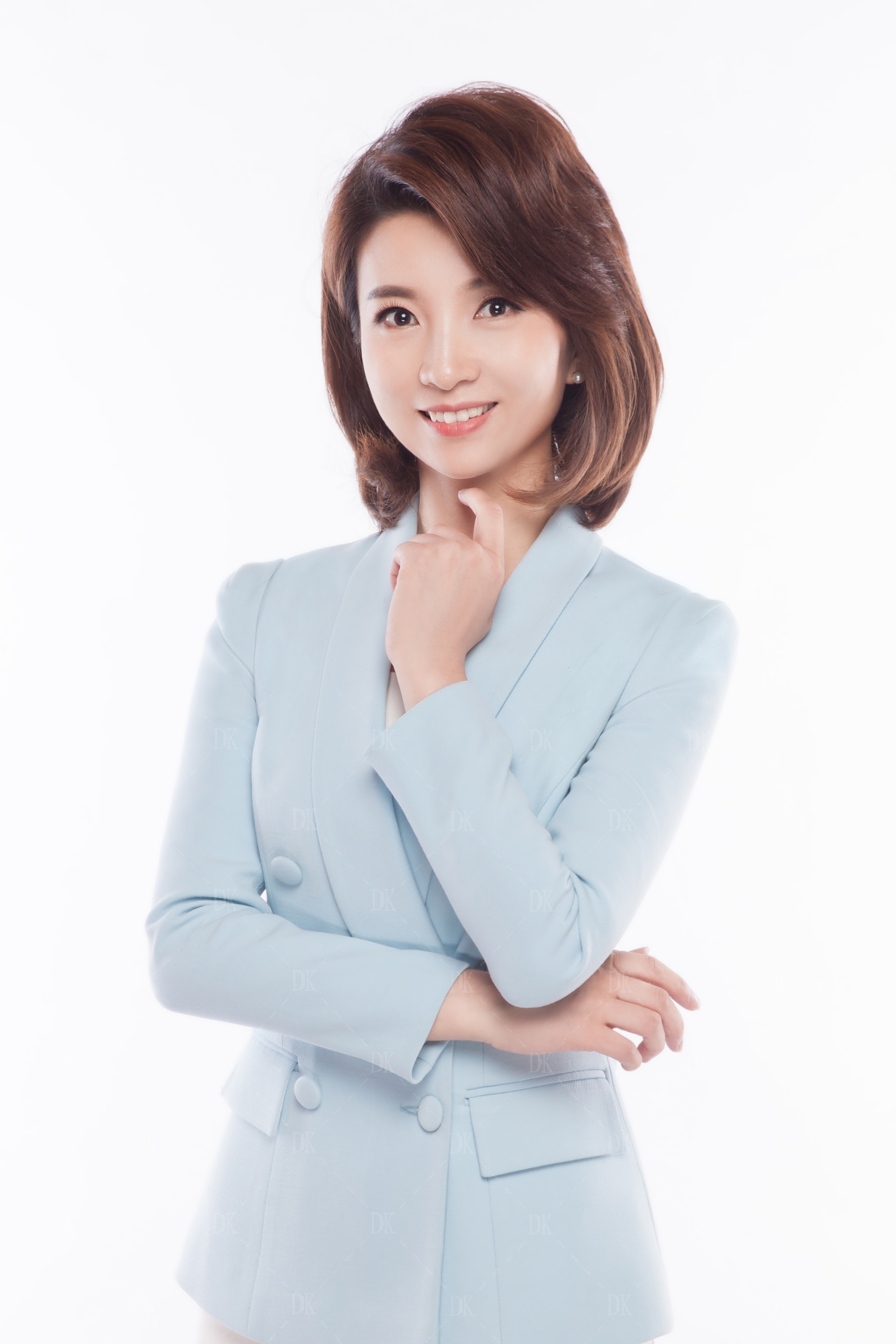 演員徐婧，舞臺到熒屏的蛻變之路——自信與成就感的彰顯