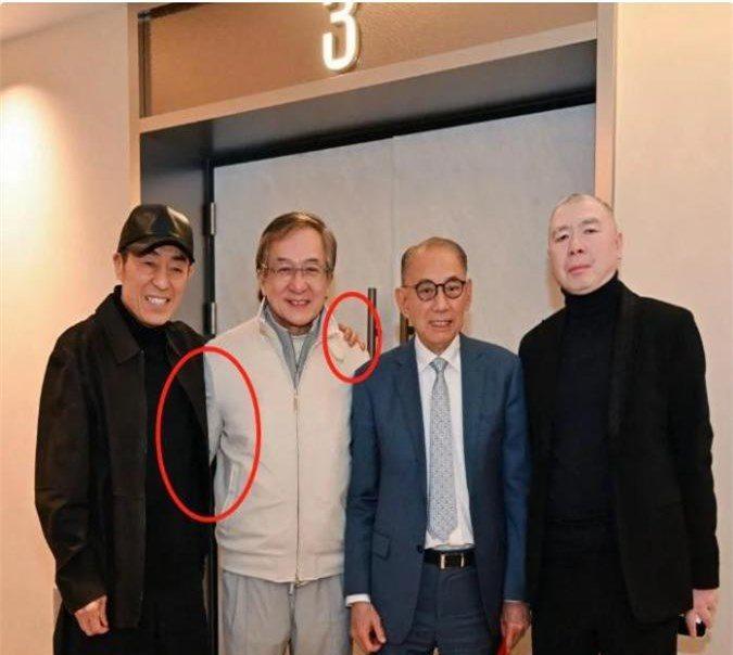 成龍最新動(dòng)態(tài)揭秘，小巷深處的驚喜探索之旅（2025年）