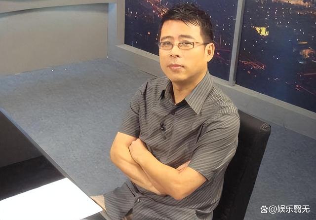 阿丘最新微博，社交媒體時代的言論自由與責任探討