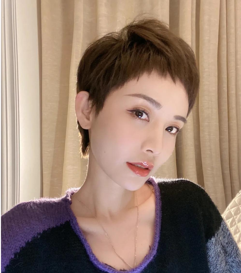 最新女生發(fā)型流行趨勢(shì)，時(shí)尚減齡發(fā)型指南