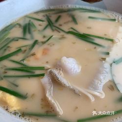 探尋黃魚最新美食熱門目的地，海鮮美食盛宴等你來體驗(yàn)！